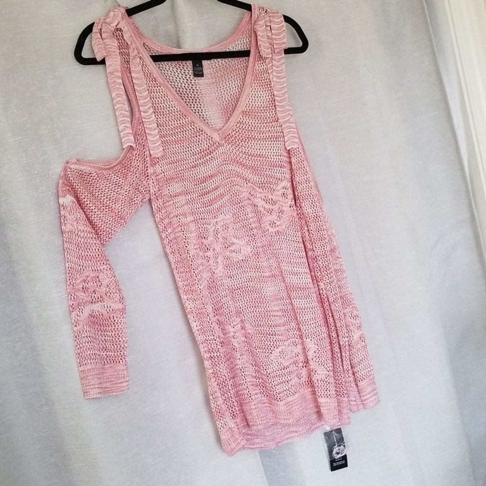 INC cold shoulder crochet top, nwt